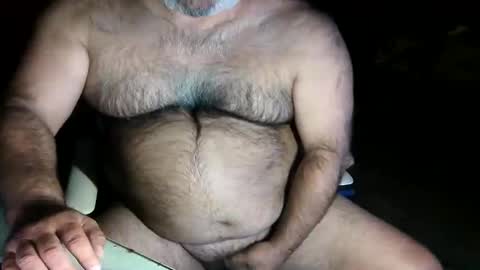 Snapshot of beers19 chatting on 10.16.25 beers19 online show from 10.16.25