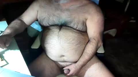 Snapshot of beers19 chatting on 11.29.25 beers19 online show from 11.29.25