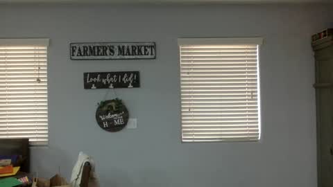 Snapshot of beginnersluck111 chatting on 10.12.25 Beginners Luck online show from 10.12.25