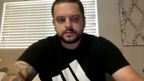 Snapshot of beginnersluck111 chatting on 11.01.25 Beginners Luck online show from 11.01.25