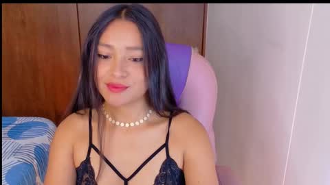 Snapshot of being__evil chatting on 10.04.25 being__evil online show from 10.04.25