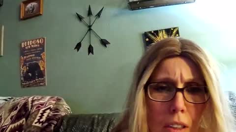 Snapshot of bekindbebrave chatting on 03.09.25 bekindbebrave online show from 03.09.25