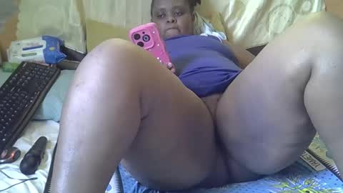 Snapshot of bekky_darling chatting on 10.26.25 bekky_darling online show from 10.26.25