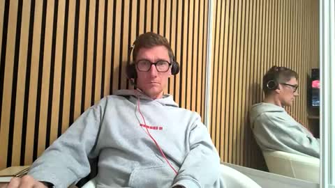 Snapshot of belami_france chatting on 01.10.26 SexFriendFrance online show from 01.10.26