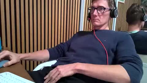 Snapshot of belami_france chatting on 01.15.26 SexFriendFrance online show from 01.15.26