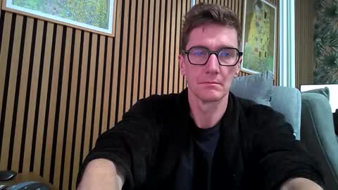 Snapshot of belami_france chatting on 03.11.26 SexFriendFrance online show from 03.11.26