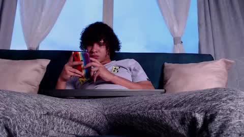 Snapshot of belamiramil chatting on 02.12.25 independent model online show from 02.12.25