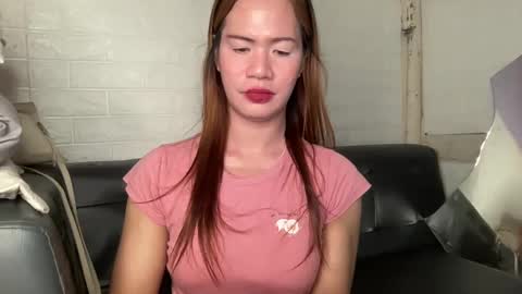 Snapshot of belendha chatting on 02.14.25 lenda online show from 02.14.25