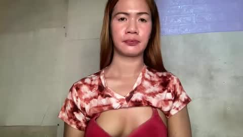 Snapshot of belendha chatting on 02.21.25 lenda online show from 02.21.25