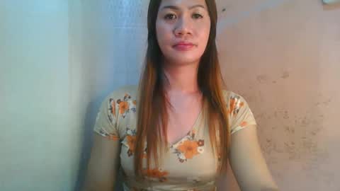 Snapshot of belendha chatting on 10.25.25 lenda online show from 10.25.25