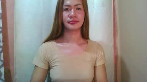 Snapshot of belendha chatting on 11.28.25 lenda online show from 11.28.25