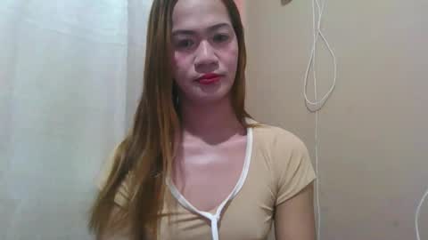 Snapshot of belendha chatting on 05.17.26 lenda online show from 05.17.26