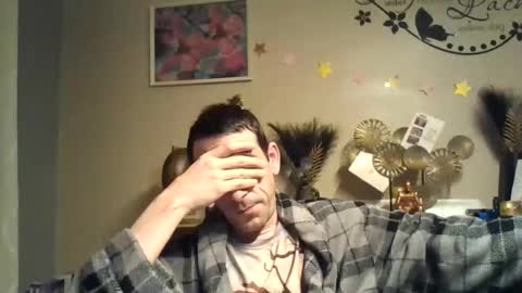 Snapshot of belgianboy33 chatting on 12.30.24 Dreamcock online show from 12.30.24