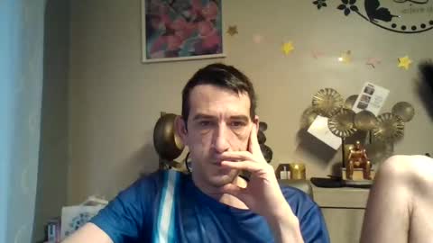 Snapshot of belgianboy33 chatting on 01.05.25 Dreamcock online show from 01.05.25