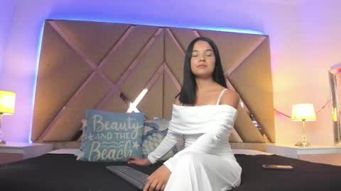 Snapshot of belhalawuo chatting on 02.14.26 Belha online show from 02.14.26