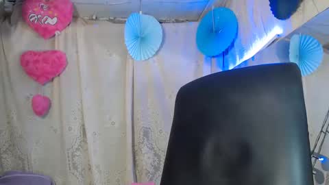 modelo independiente online show from 01.03.25