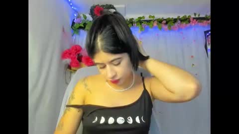 modelo independiente online show from 04.22.26