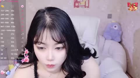 Snapshot of bell_cs chatting on 02.17.25 bell online show from 02.17.25