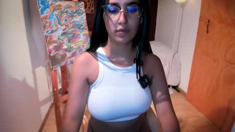 Snapshot of bella_669 chatting on 03.11.25 Bella 669 online show from 03.11.25
