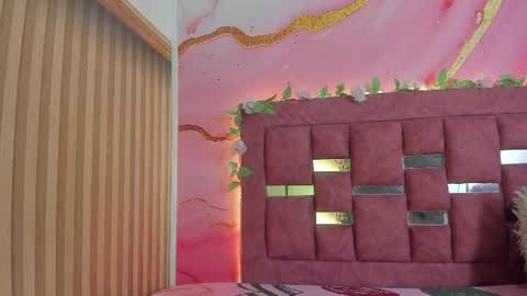 Melanie  online show from 07.27.26
