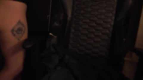 Snapshot of bella_alita chatting on 02.19.25 lita online show from 02.19.25