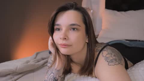 Snapshot of bella_alita chatting on 02.08.26 lita online show from 02.08.26