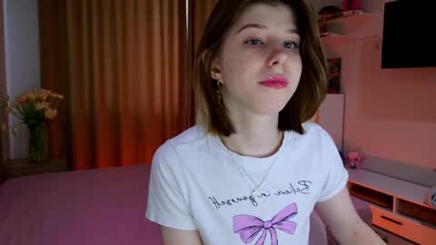 Snapshot of bella_amoury chatting on 02.20.26 Bella online show from 02.20.26