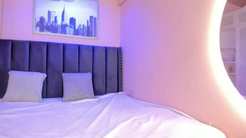 BELLA online show from 04.24.26