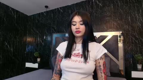 BELLA CLARCK online show from 09.27.25