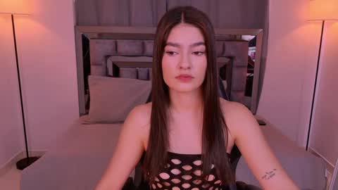 Bella  online show from 05.24.26