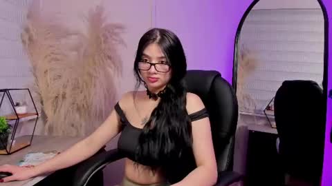 Bella Corbin   online show from 07.24.26