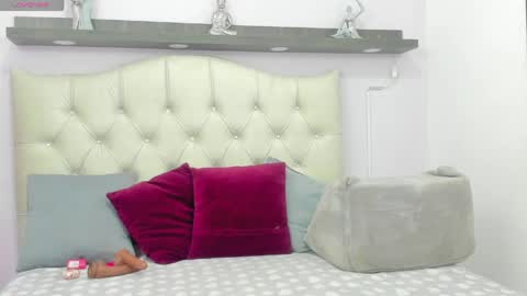 bella_ebony19 online show from 05.19.26