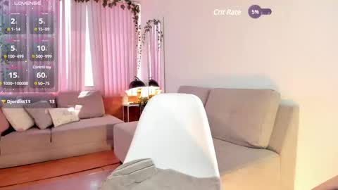 Snapshot of bella_es chatting on 01.21.25 Onlyfans isa bella 23 online show from 01.21.25