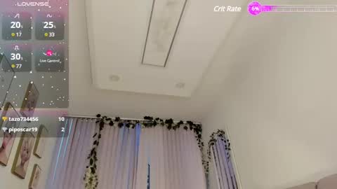 Snapshot of bella_es chatting on 02.12.25 Onlyfans isa bella 23 online show from 02.12.25