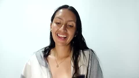 Snapshot of bella_marlowe chatting on 03.24.26 Bella Marlowe online show from 03.24.26