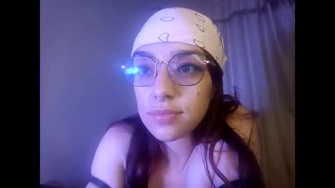 bella_mc online show from 11.25.25