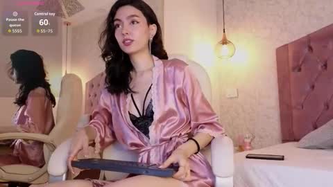 bella_nova__ online show from 03.14.26