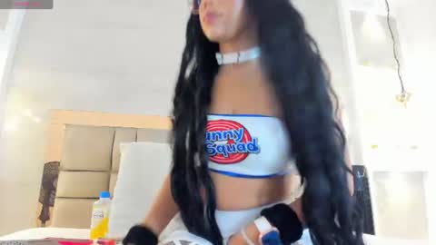  BELLA  online show from 06.12.26