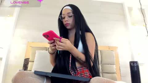  BELLA  online show from 07.04.26