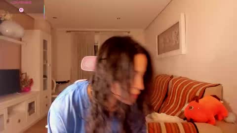 bella_pocahontas3 online show from 10.28.25