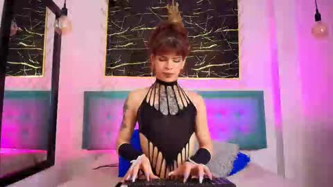 Snapshot of bella_salvatore chatting on 09.09.25     online show from 09.09.25