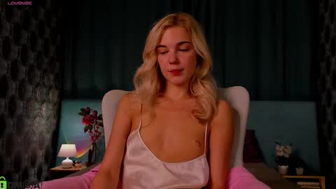 Bella online show from 10.07.25