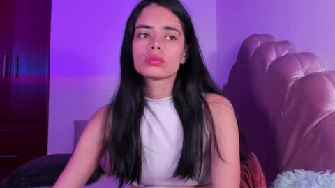 Valeria Model Independent online show from 02.13.26