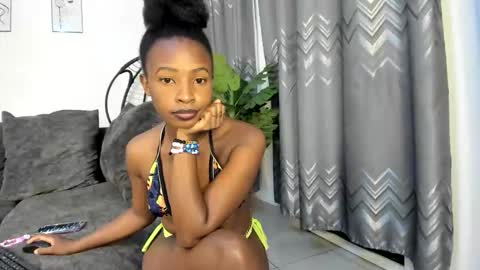 Bella sweetpea online show from 06.11.26