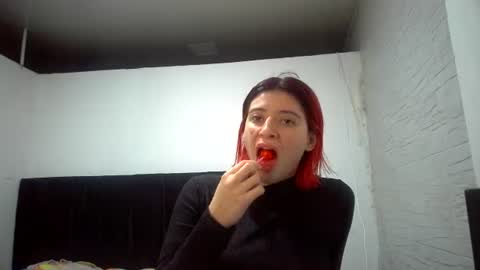 bella_thorne1999 online show from 07.04.26