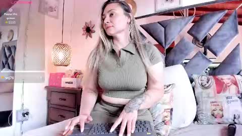 bella_volup online show from 07.27.26