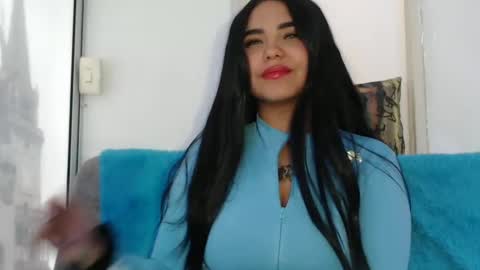 Bella Baker online show from 10.11.25