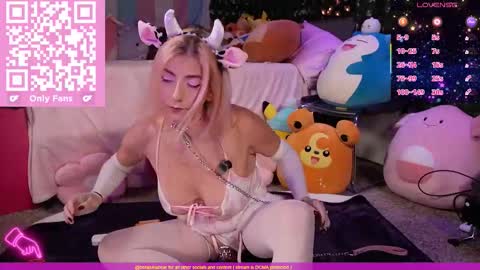 Snapshot of bellabearts chatting on 11.03.25 Bellalunabear trans JadePlant Cis online show from 11.03.25