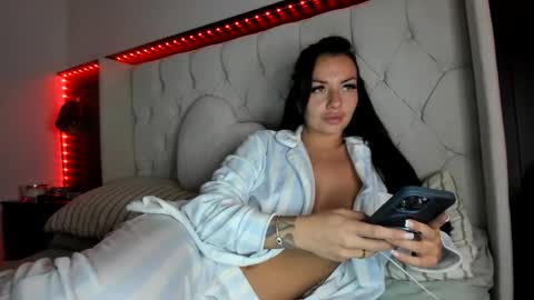 Bella Black online show from 05.17.26