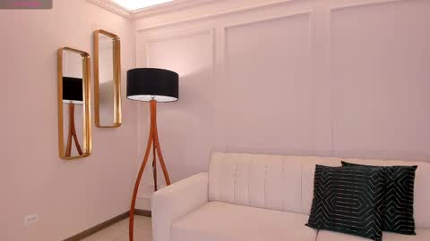  Bella C  online show from 03.12.25